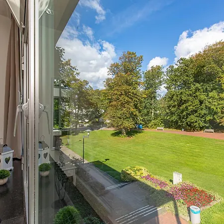 Meerblick-am Strand, Im Kurpark!